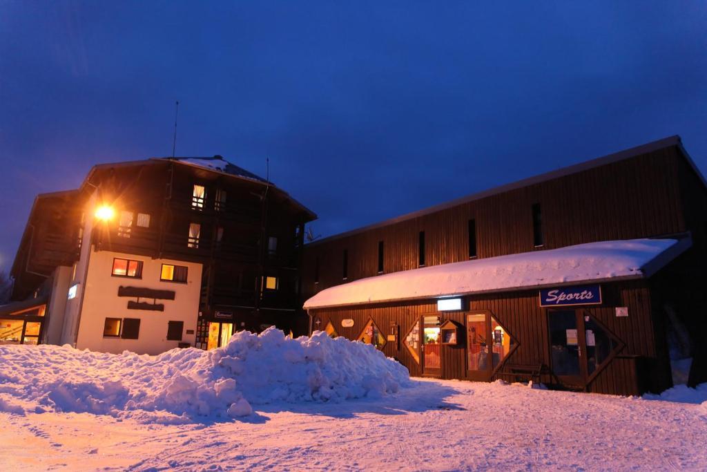 Hotel Le Grand Chalet Foncine-le-Haut Esterno foto